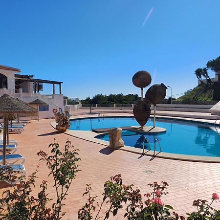 Apartamentos Salema Praia Club 外观 照片
