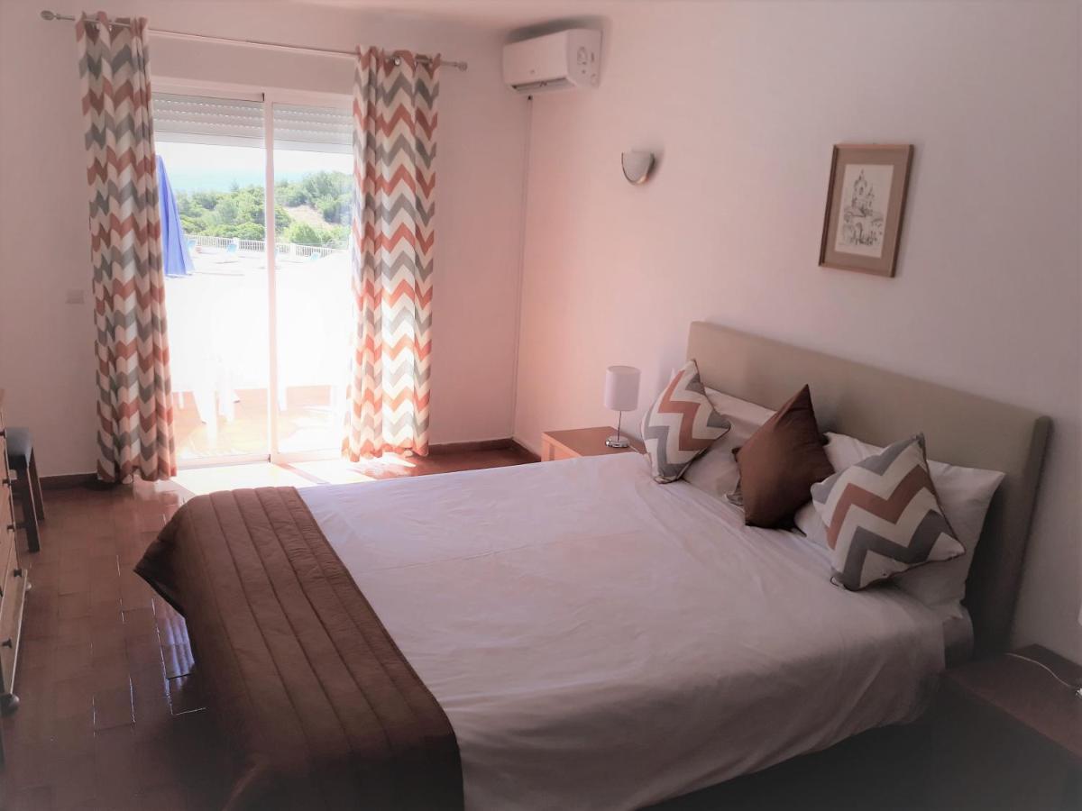 Apartamentos Salema Praia Club 外观 照片
