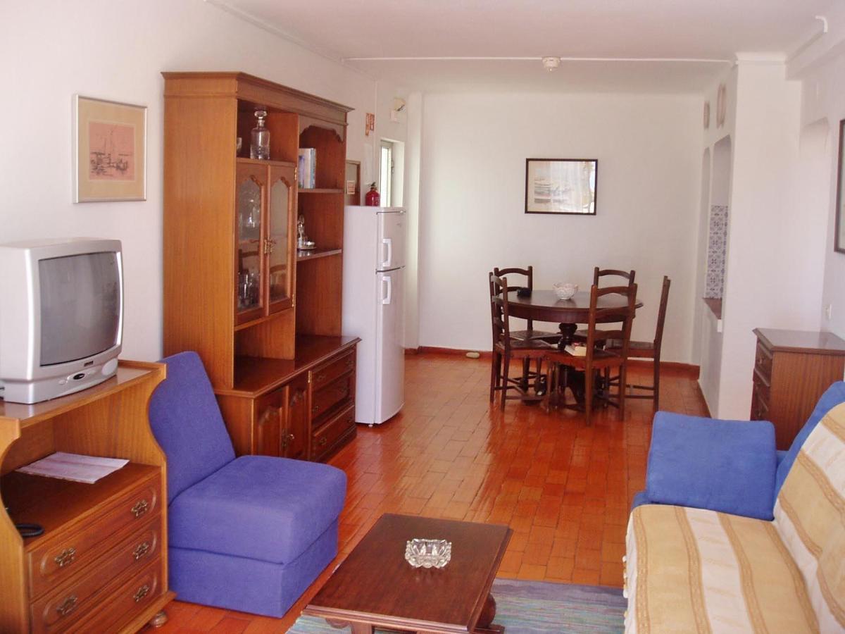 Apartamentos Salema Praia Club 外观 照片