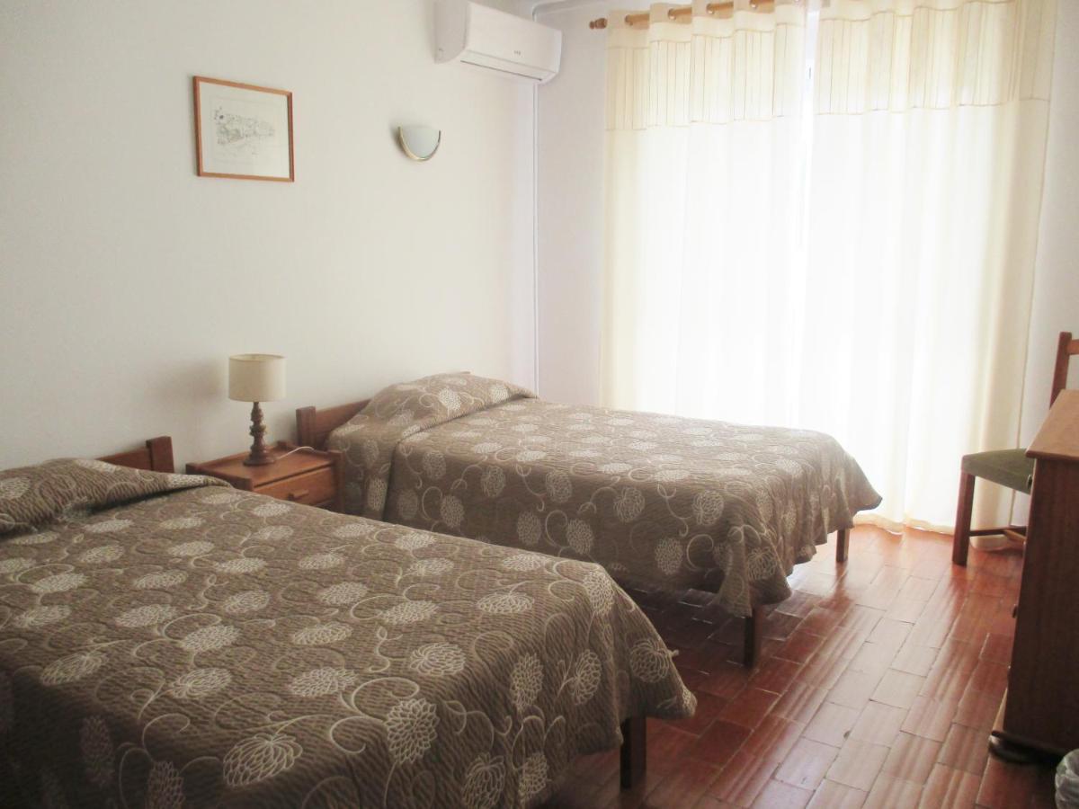 Apartamentos Salema Praia Club 外观 照片