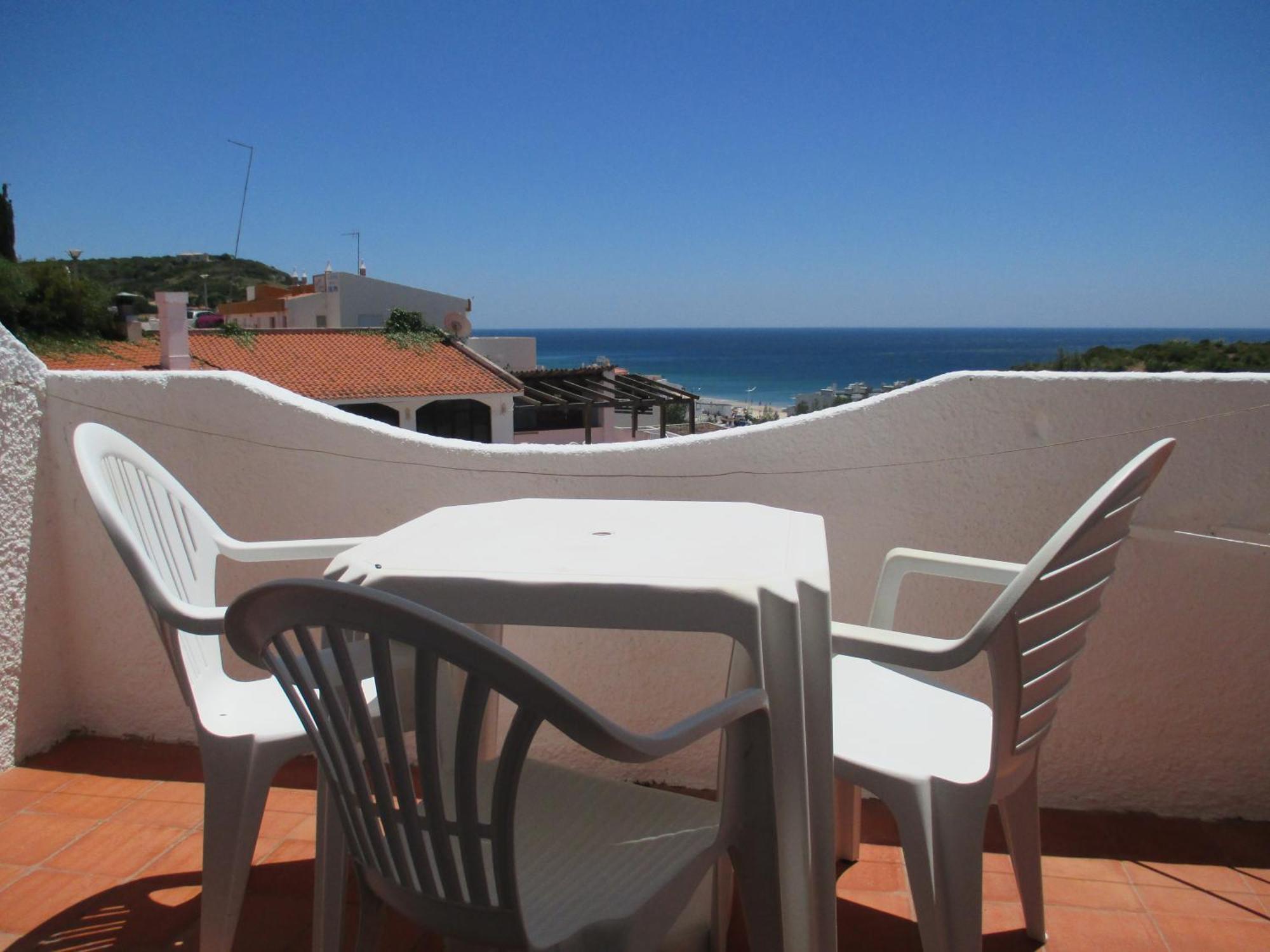 Apartamentos Salema Praia Club 外观 照片