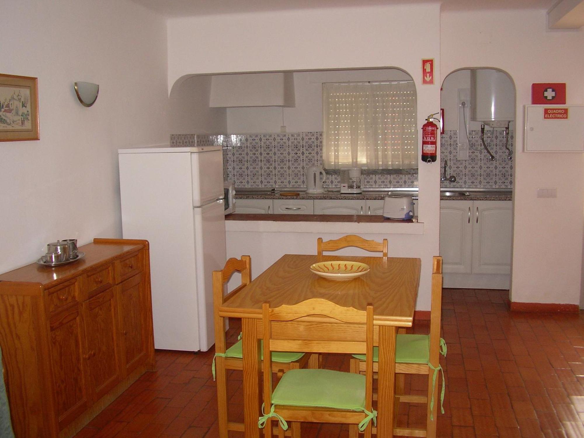 Apartamentos Salema Praia Club 外观 照片