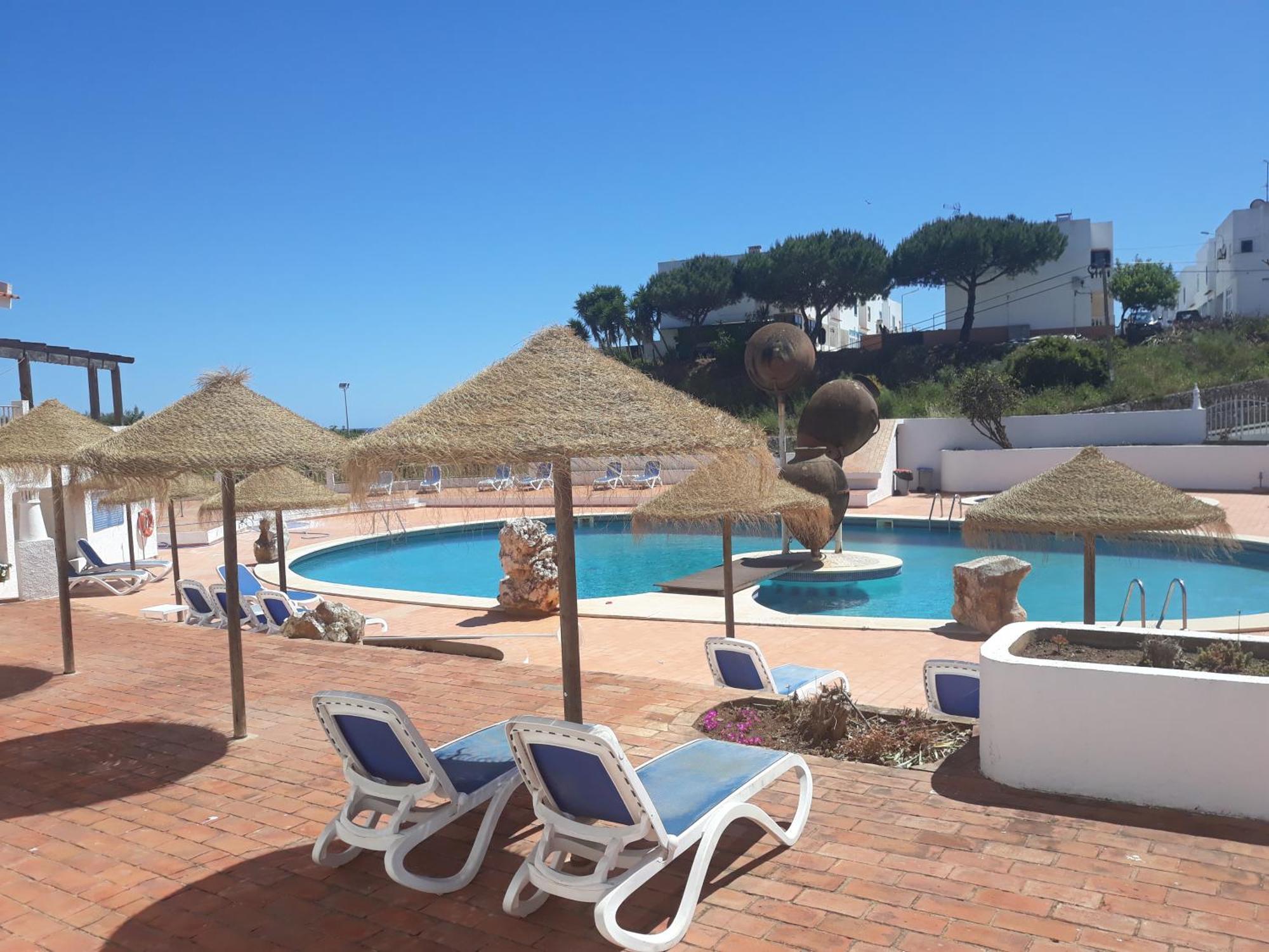 Apartamentos Salema Praia Club 外观 照片
