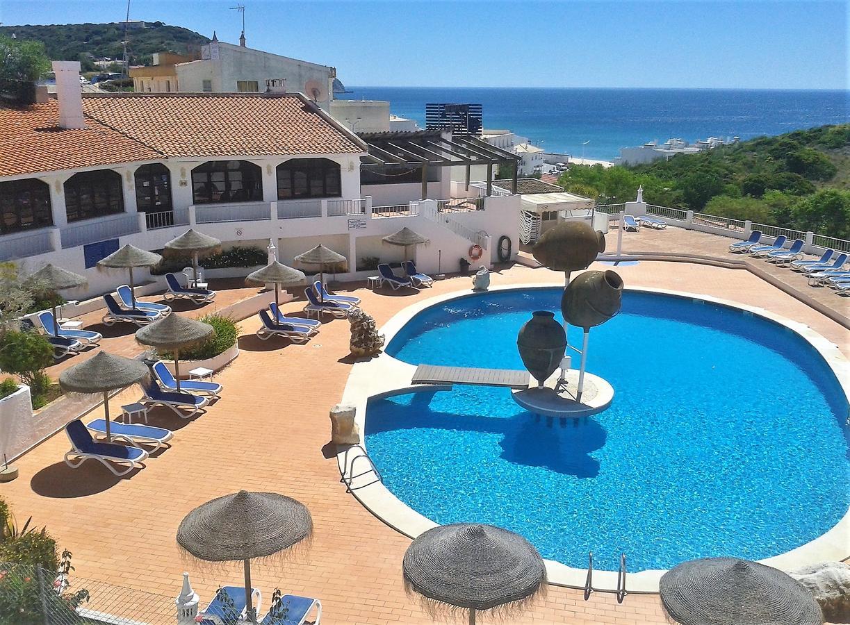 Apartamentos Salema Praia Club 外观 照片