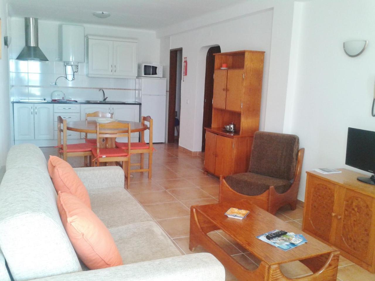 Apartamentos Salema Praia Club 外观 照片