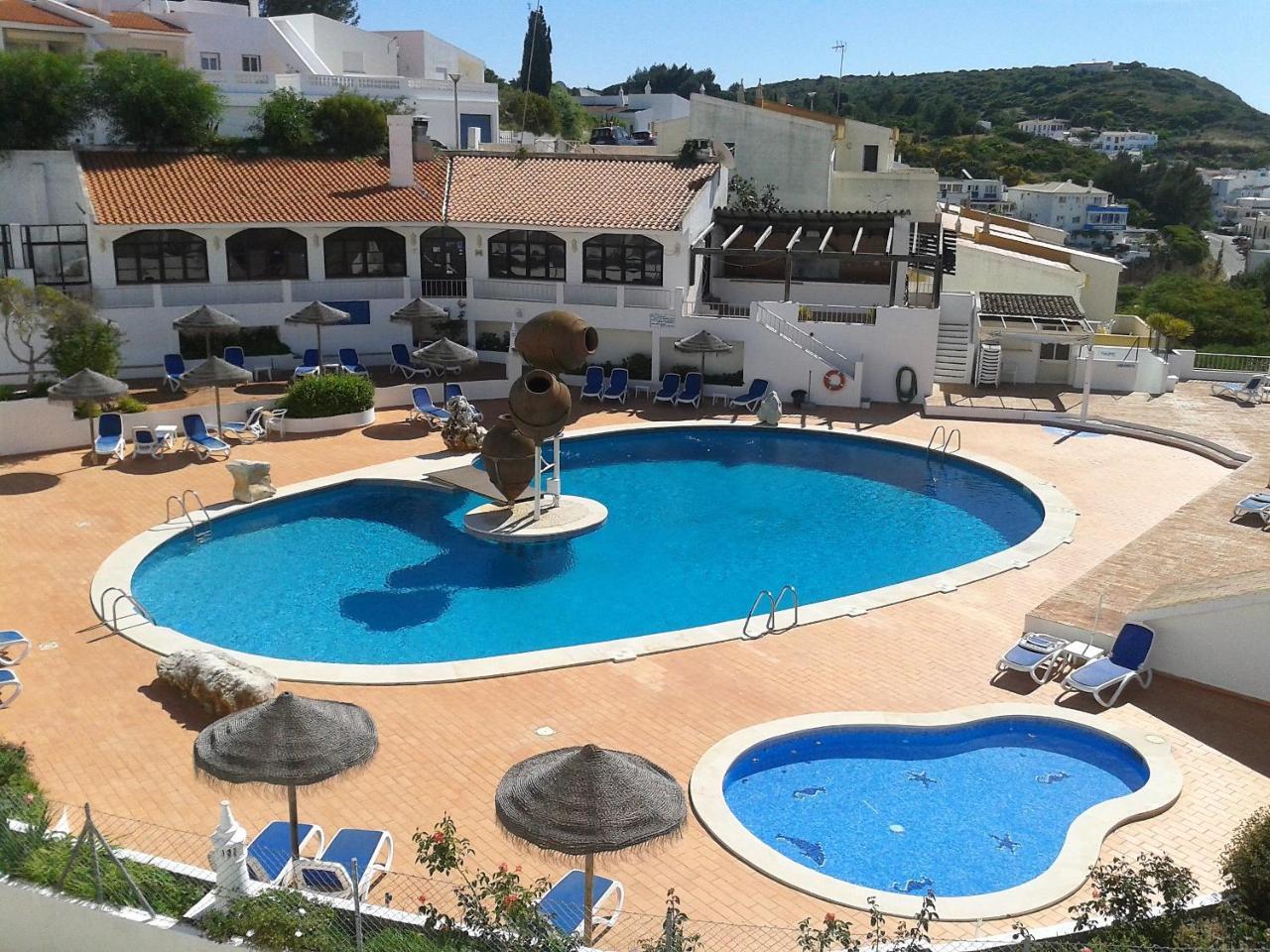 Apartamentos Salema Praia Club 外观 照片
