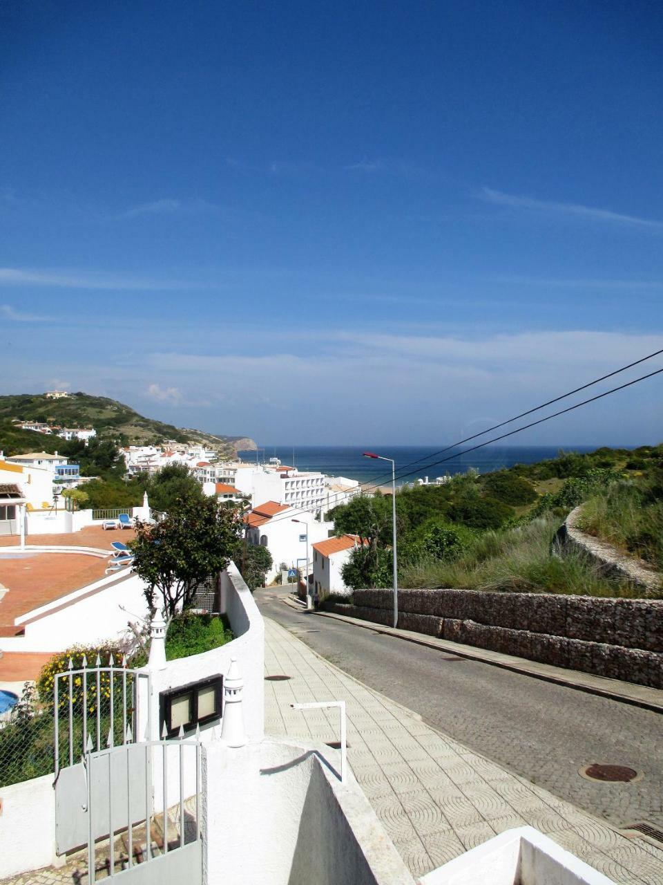 Apartamentos Salema Praia Club 外观 照片
